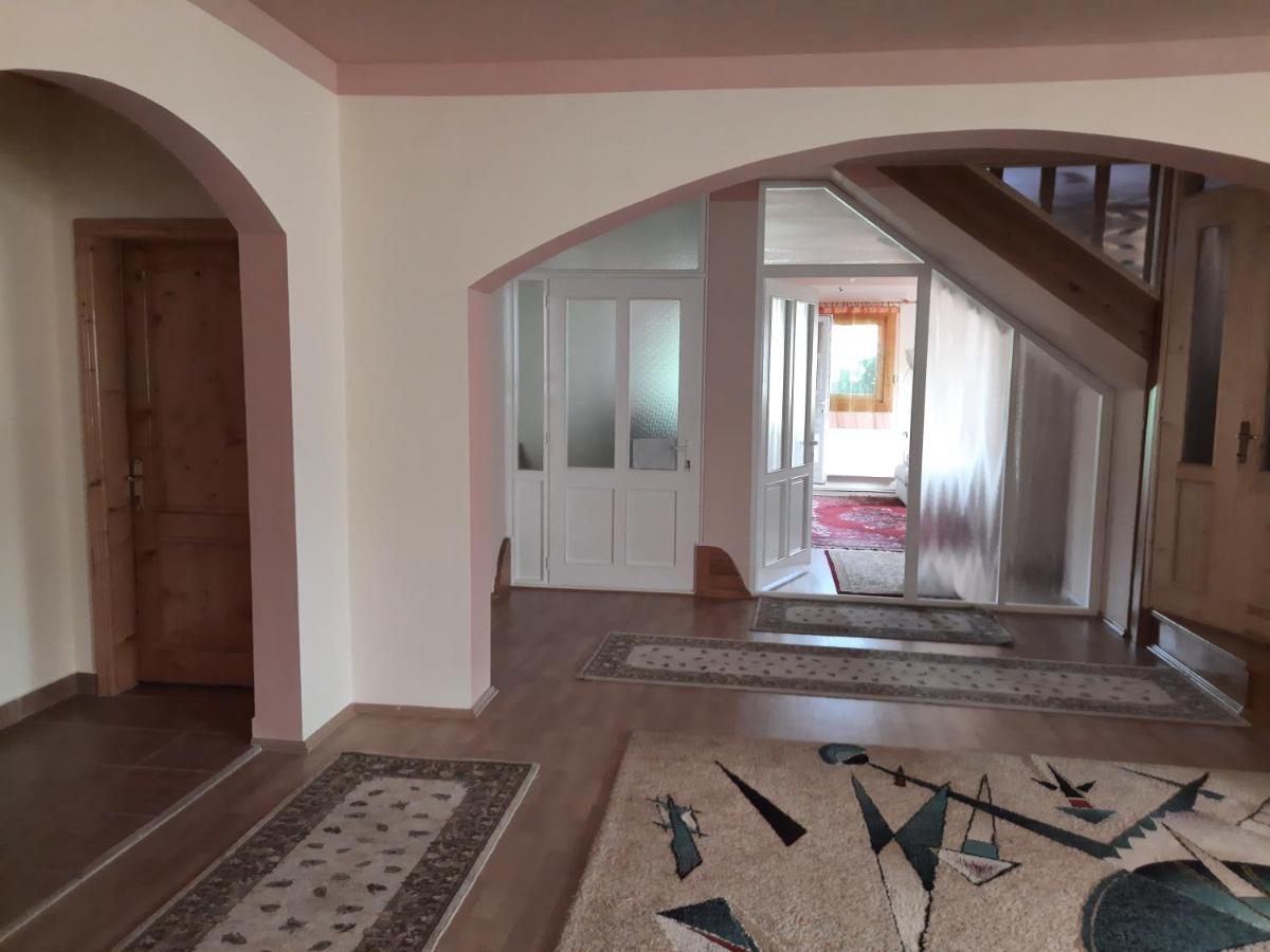 Antal Apartmans Lunca De Sus Kulcsoshaz Gyimesfelsolok Екстер'єр фото